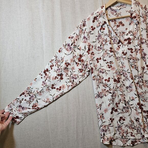 MAURICES Collared V-Neck Top Cream With Pink Floral Design Long Sleeve XXL - Picture 4 of 8